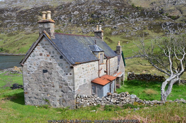 Glencoul bothy