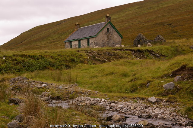 Knockdamph bothy
