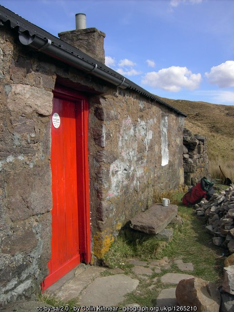 Strathan bothy