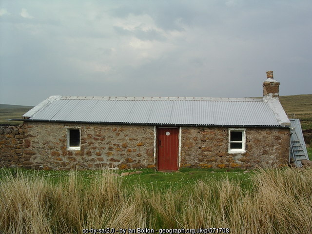 Strathchailleach bothy