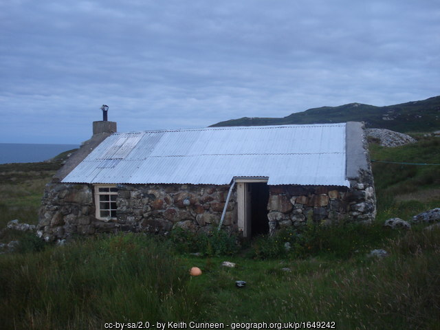 Uisinis bothy