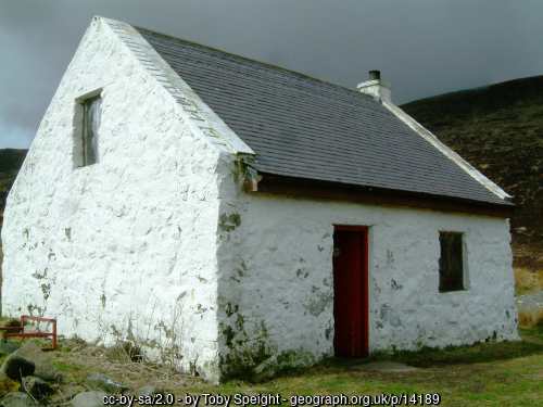 Tunskeen bothy